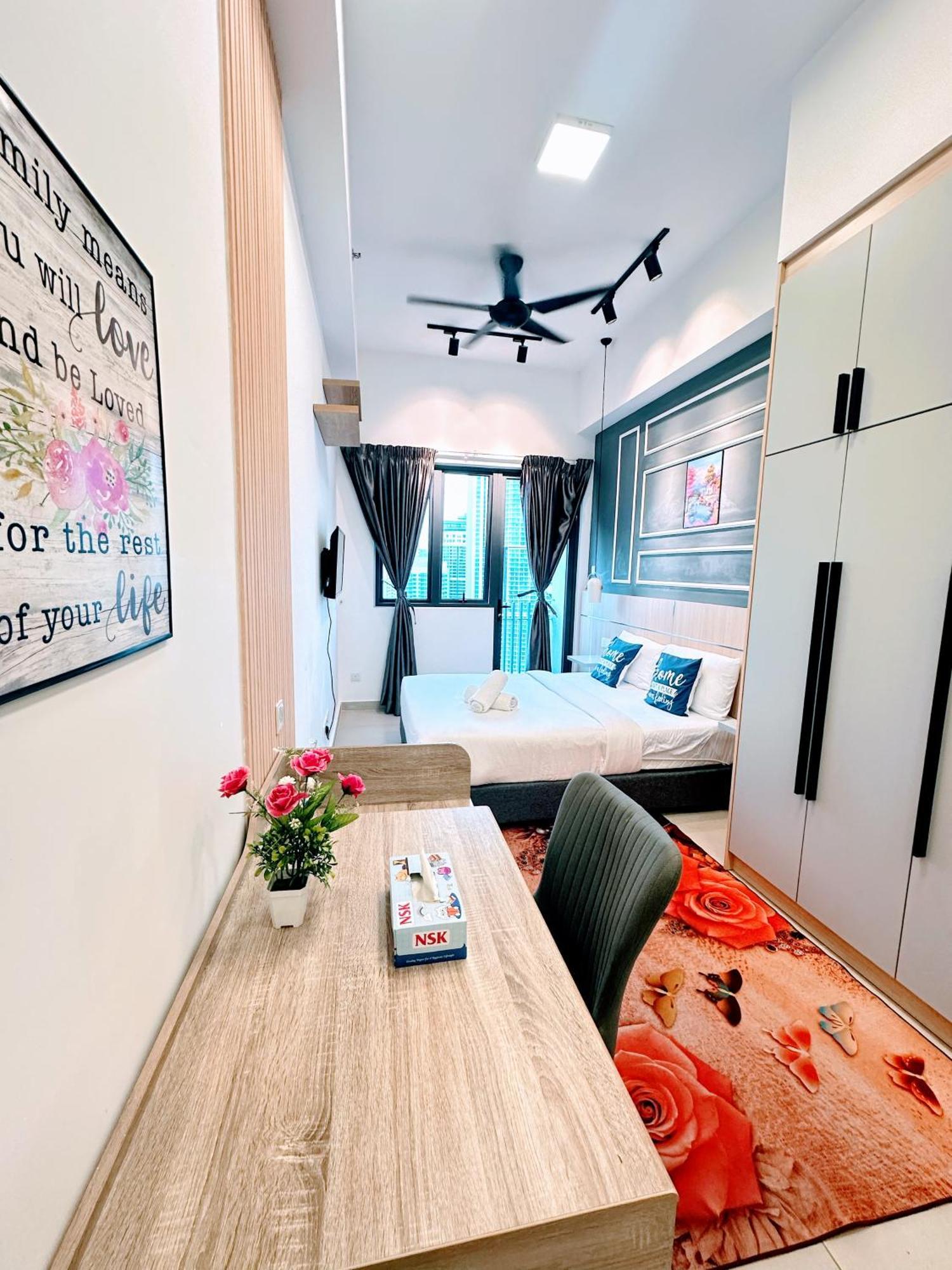 The Luxe Infinitum At Kl Malaysia 4*